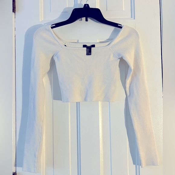 Forever 21 Tops - FOREVER 21 Women's White Knit Sweater Long-Sleeve Crop Top. Size: Small.